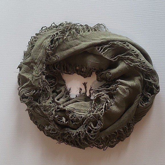 Infinity Scarf Bundle - Picture 4 of 4